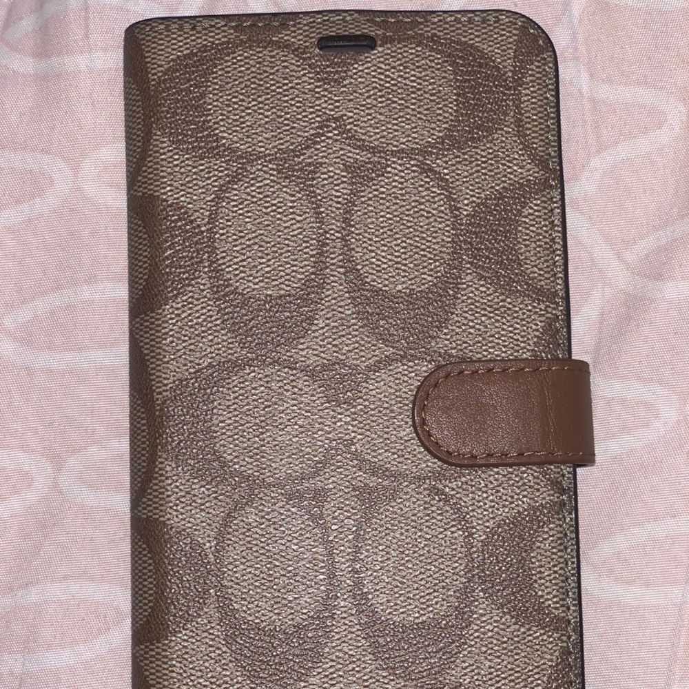 AUTHENTIC COACH WALLET IPHONE CASE